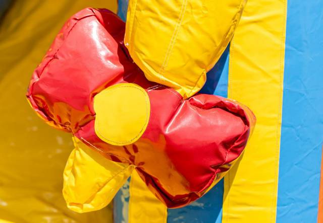 bMesevilag-Funny-Legvar4